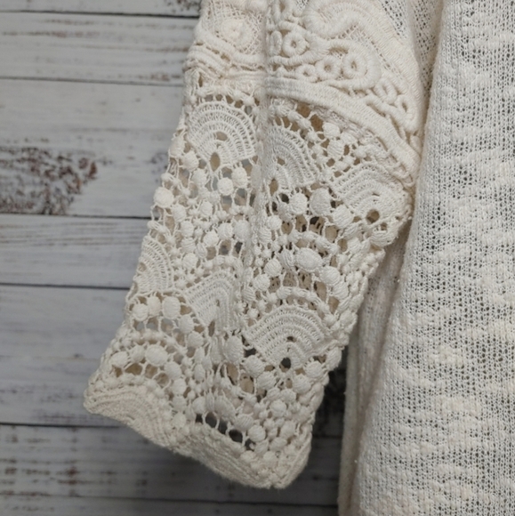 Anthro Little Yellow Bird top size S - Picture 6 of 13